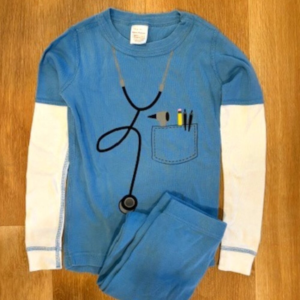 Hanna Andersson Doctor PJ's, size 6-7 (120cm)